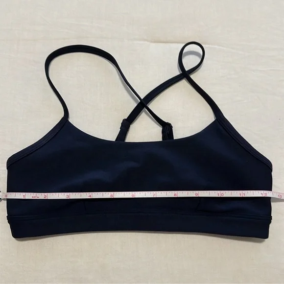 NWOT Alo Yoga Airlift Intrigue Bra in Dark Blue Size XS - Picture 9 of 11